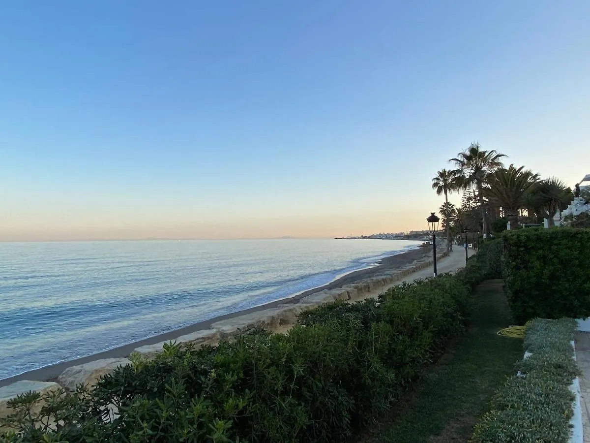Apartment Golden Mile Front Line Beach Resort Marbella