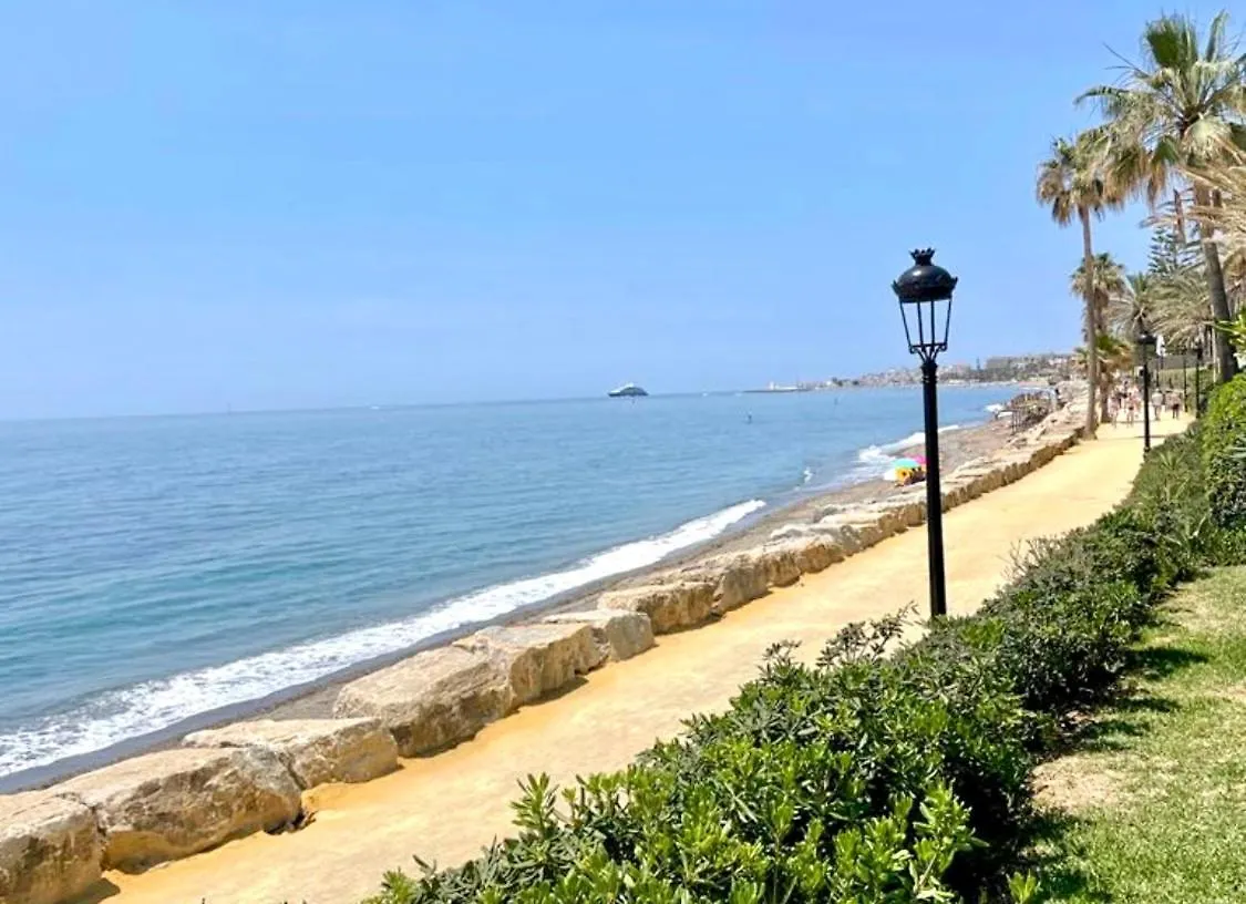 Apartment Golden Mile Front Line Beach Resort Marbella Spain